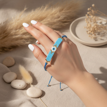 Cargar imagen en el visor de la galería, Pulsera Ojito de Protección