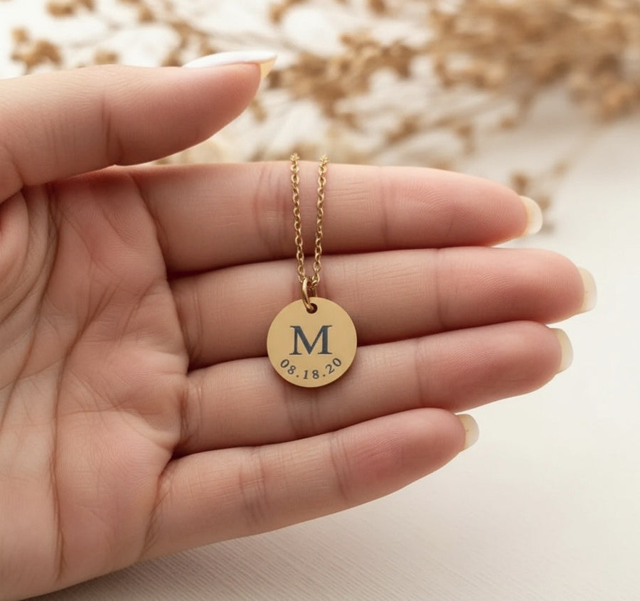 Collar Moneda Inicial y Fecha Personalizable