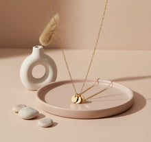 Cargar imagen en el visor de la galería, Collar Moneditas Personalizables