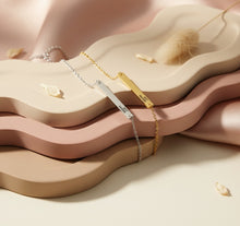 Cargar imagen en el visor de la galería, Par Esclavas Personalizables