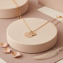 Cargar imagen en el visor de la galería, Collar Monedita Serie Constelación