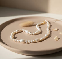 Cargar imagen en el visor de la galería, Collar Mariann