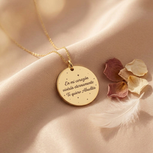 Cargar imagen en el visor de la galería, Collar Personalizado con frase