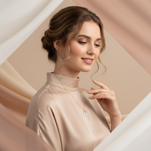 Cargar imagen en el visor de la galería, Collar Luna Madre Perla