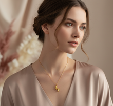 Cargar imagen en el visor de la galería, Collar Conejito Globo