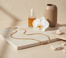 Cargar imagen en el visor de la galería, Chocker Moneditas