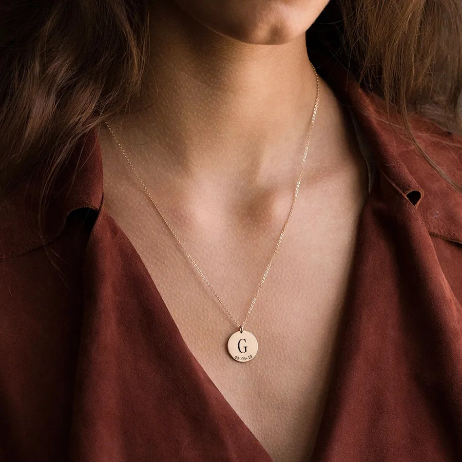 Collar Moneda Inicial y Fecha Personalizable