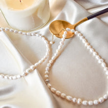 Cargar imagen en el visor de la galería, Collar Perlas Cultivadas Grandes