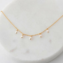 Cargar imagen en el visor de la galería, Tobillera Perlitas Colgantes